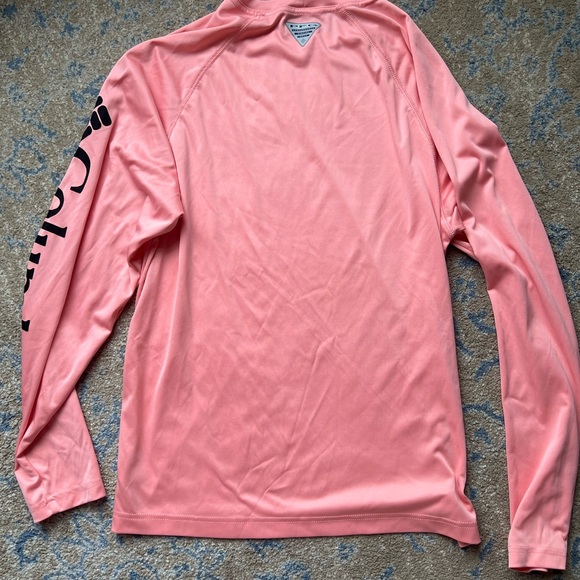 2/$10 Salmon Pink Columbia Long Sleeve - Picture 2 of 3